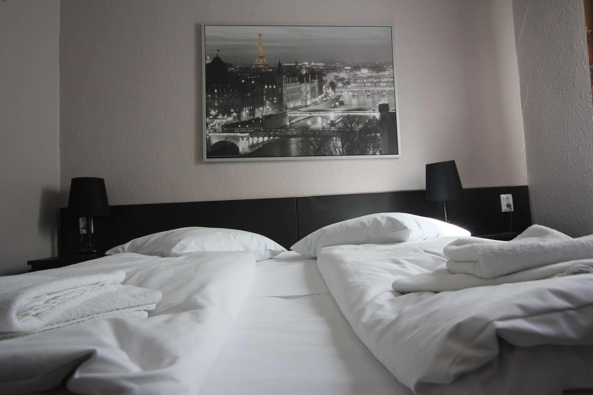 Carlton Hotel Frankfurt am Main Exterior foto